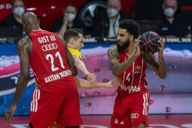 他既能承担 他既能承担