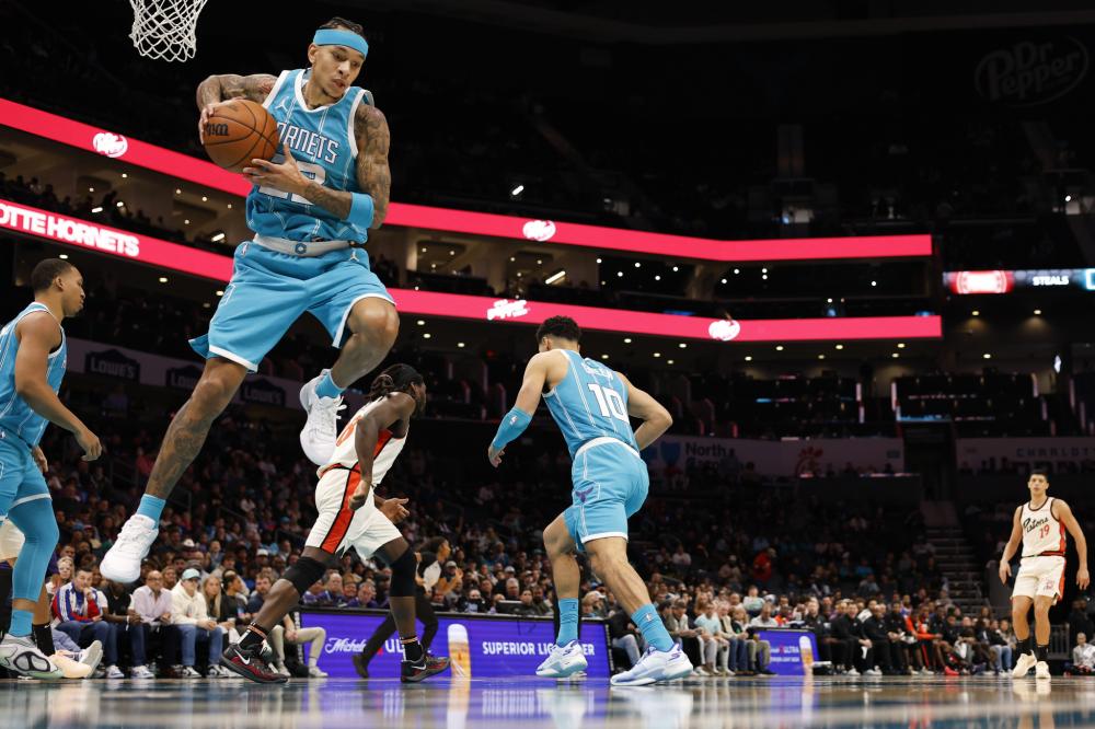 更衣室的氛 更衣室的氛