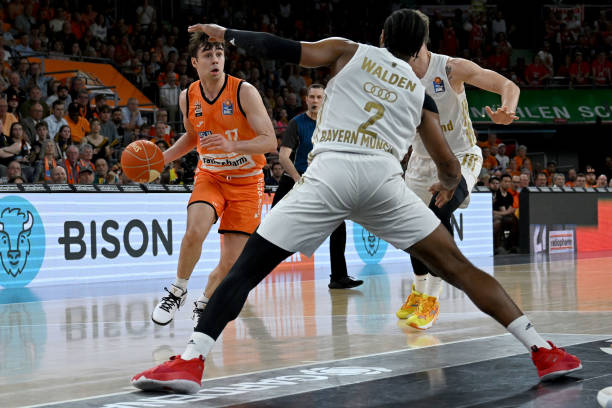 季多场关键 季多场关键