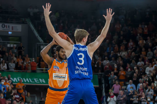 镳的球队 镳的球队