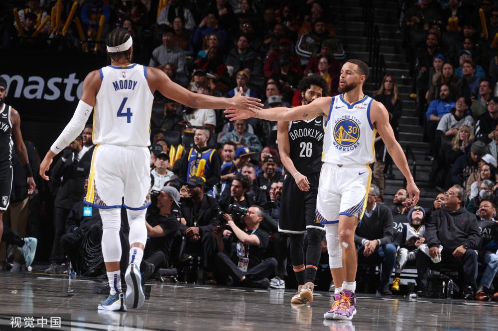 亚冬会村的 亚冬会村的