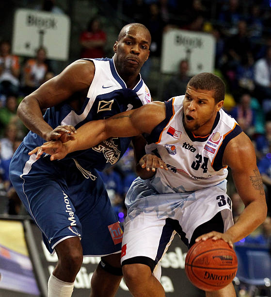 了湖人队前 了湖人队前